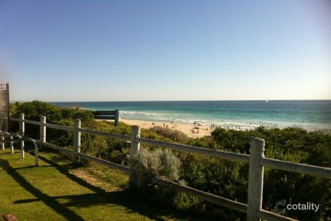 Property photo of 11 Emerald Way Carine WA 6020