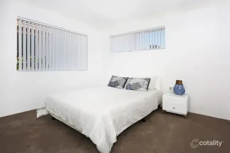 Property photo of 3/464 Marine Parade Biggera Waters QLD 4216