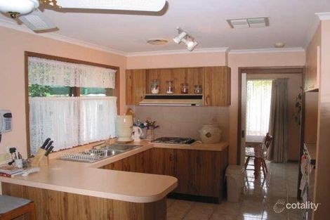 Property photo of 16 Wallaby Avenue Kangaroo Flat VIC 3555