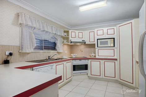 Property photo of 10 Angelina Street Macgregor QLD 4109