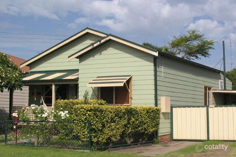 32 Arthur St, Mayfield, NSW 2304