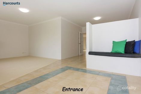 Property photo of 8 Renfrew Gardens Kinross WA 6028