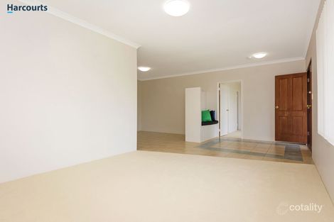 Property photo of 8 Renfrew Gardens Kinross WA 6028