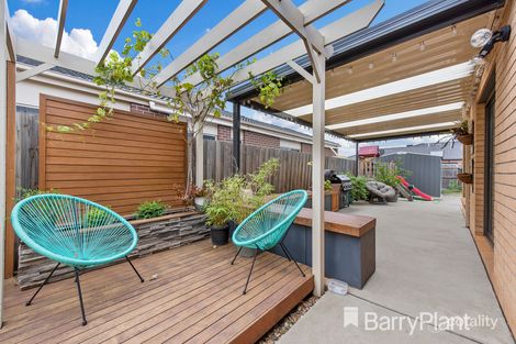 Property photo of 31 Mapleton Boulevard Melton South VIC 3338
