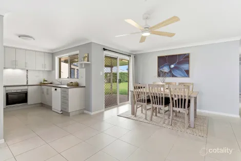 Property photo of 13 Brady Place Gracemere QLD 4702