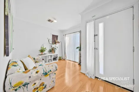 Property photo of 7/30 Central Road Hampton Park VIC 3976