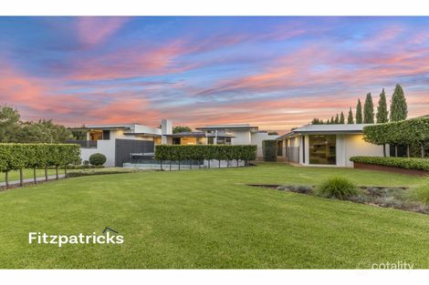 24 Plunkett Dr, Lake Albert, NSW 2650