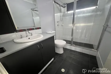 Property photo of 18 Hourn Way Canning Vale WA 6155