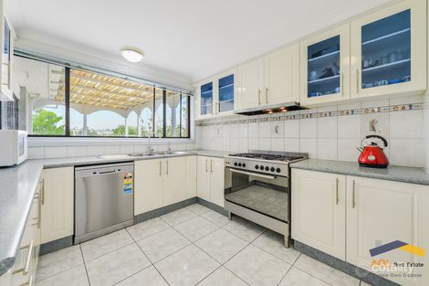 Property photo of 2 Westfield Boulevard Westmeadows VIC 3049