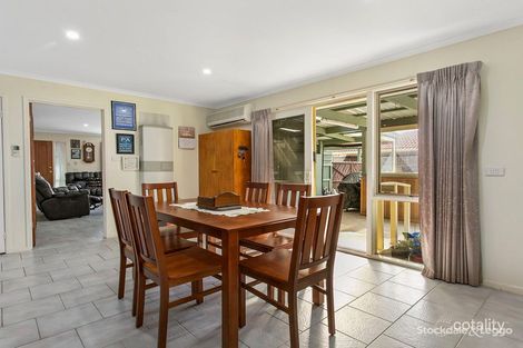Property photo of 14 Broome Crescent Cranbourne North VIC 3977