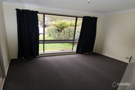 Property photo of 42 Cherry Tree Close Moss Vale NSW 2577