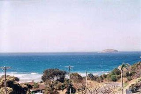Property photo of 42 Ocean View Crescent Emerald Beach NSW 2456