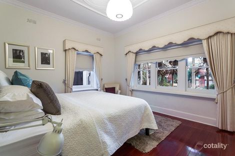 Property photo of 22 Carnarvon Road Strathmore VIC 3041