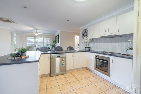 Property photo of 3 Parkside Place Forest Lake QLD 4078