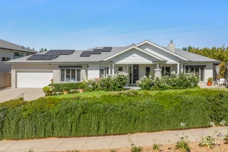 13-15 Etosha Way, Curlewis, VIC 3222