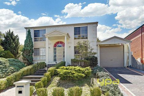 25 Ravenhill Bvd, Roxburgh Park, VIC 3064
