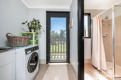 Property photo of 16 Blackboy Court Woodridge WA 6041