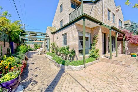 Property photo of 10/4 Hooker Street Yarralumla ACT 2600