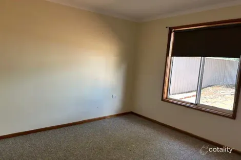 Property photo of 38 Gregory Street Roxby Downs SA 5725