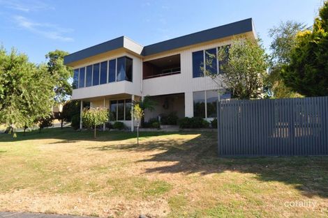2 Nautilus Rd, Inverloch, VIC 3996