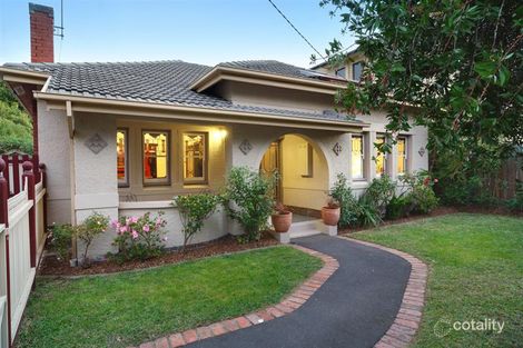 Property photo of 24 Railway Parade Murrumbeena VIC 3163