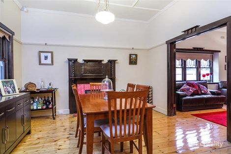 Property photo of 24 Railway Parade Murrumbeena VIC 3163