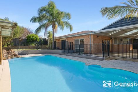 4 Bluebell Ct, Thornlie, WA 6108