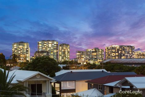 Property photo of 16 Shakespeare Street Bulimba QLD 4171