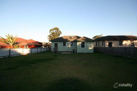 Property photo of 28 Denniss Street Berkeley NSW 2506