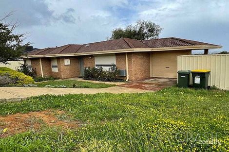 Property photo of 3 Rainie Place Parmelia WA 6167