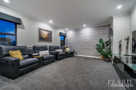 Property photo of 26 Hampshire Drive Jindalee WA 6036