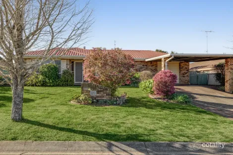 Property photo of 23 Dunemann Street Kearneys Spring QLD 4350