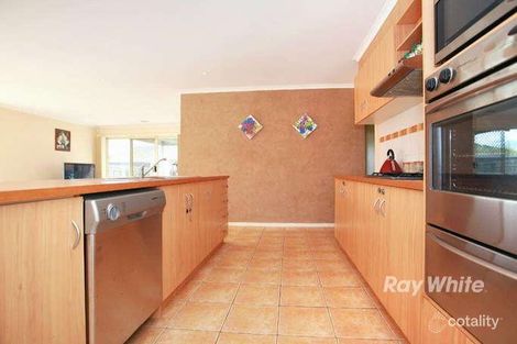 Property photo of 32 Stephellen Way Cranbourne West VIC 3977