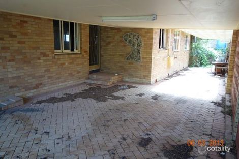 Property photo of 9 Allamanda Street Fairfield QLD 4103