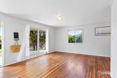 Property photo of 11 Kolora Crescent Ferny Hills QLD 4055