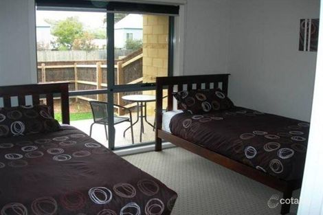 Property photo of 2/1 Wyndham Avenue Cowes VIC 3922