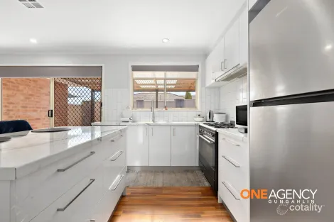 Property photo of 13 Warabin Crescent Ngunnawal ACT 2913