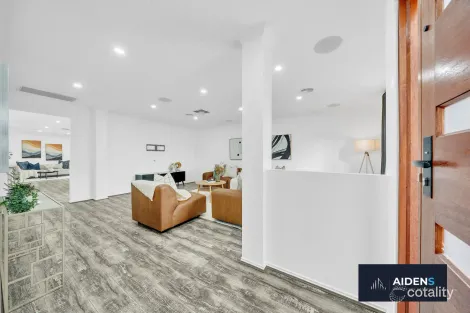 9 Wyperfeld Cct, Caroline Springs, VIC 3023
