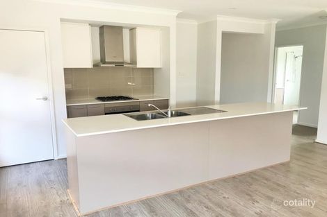 Property photo of 22 Pristine Drive Greenvale VIC 3059