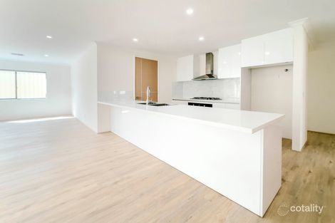 4/298 Wharf St, Queens Park, WA 6107