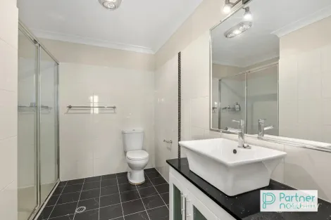 Property photo of 3 Boulevard Place Hillvue NSW 2340