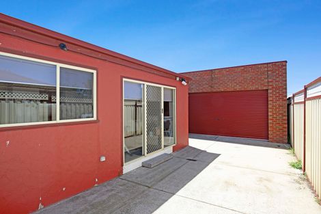 Property photo of 12 Pageant Walk Kings Park VIC 3021