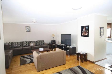 Property photo of 7A Pinnaroo Circuit Meadow Heights VIC 3048