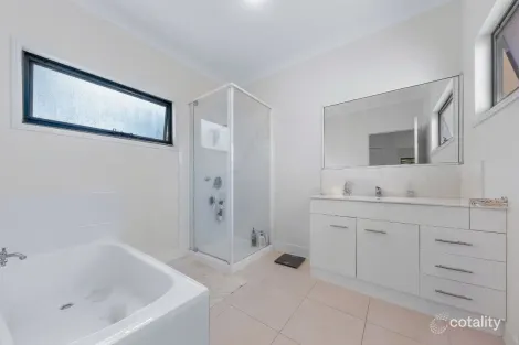 Property photo of 10/12 Erromango Drive Jubilee Pocket QLD 4802