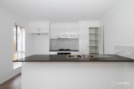 Property photo of 7 Cairo Way Spring Mountain QLD 4300