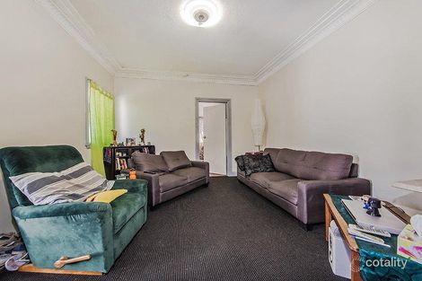 Property photo of 411 Tingal Road Wynnum QLD 4178