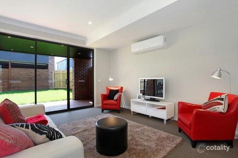 Property photo of 2/9 Carlyle Street Croydon VIC 3136