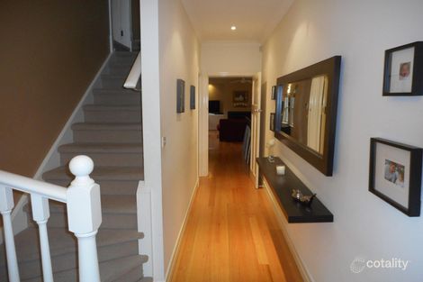 Property photo of 6 Glen Orme Avenue McKinnon VIC 3204
