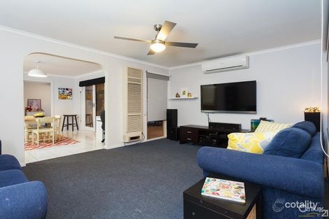 Property photo of 3 Annand Close Cranbourne West VIC 3977
