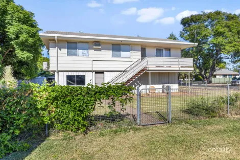 Property photo of 38 Retro Street Emerald QLD 4720